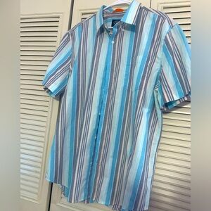St Johns Bay Men’s Short Sleeve Button Up XL Comfort Flex Easy Care